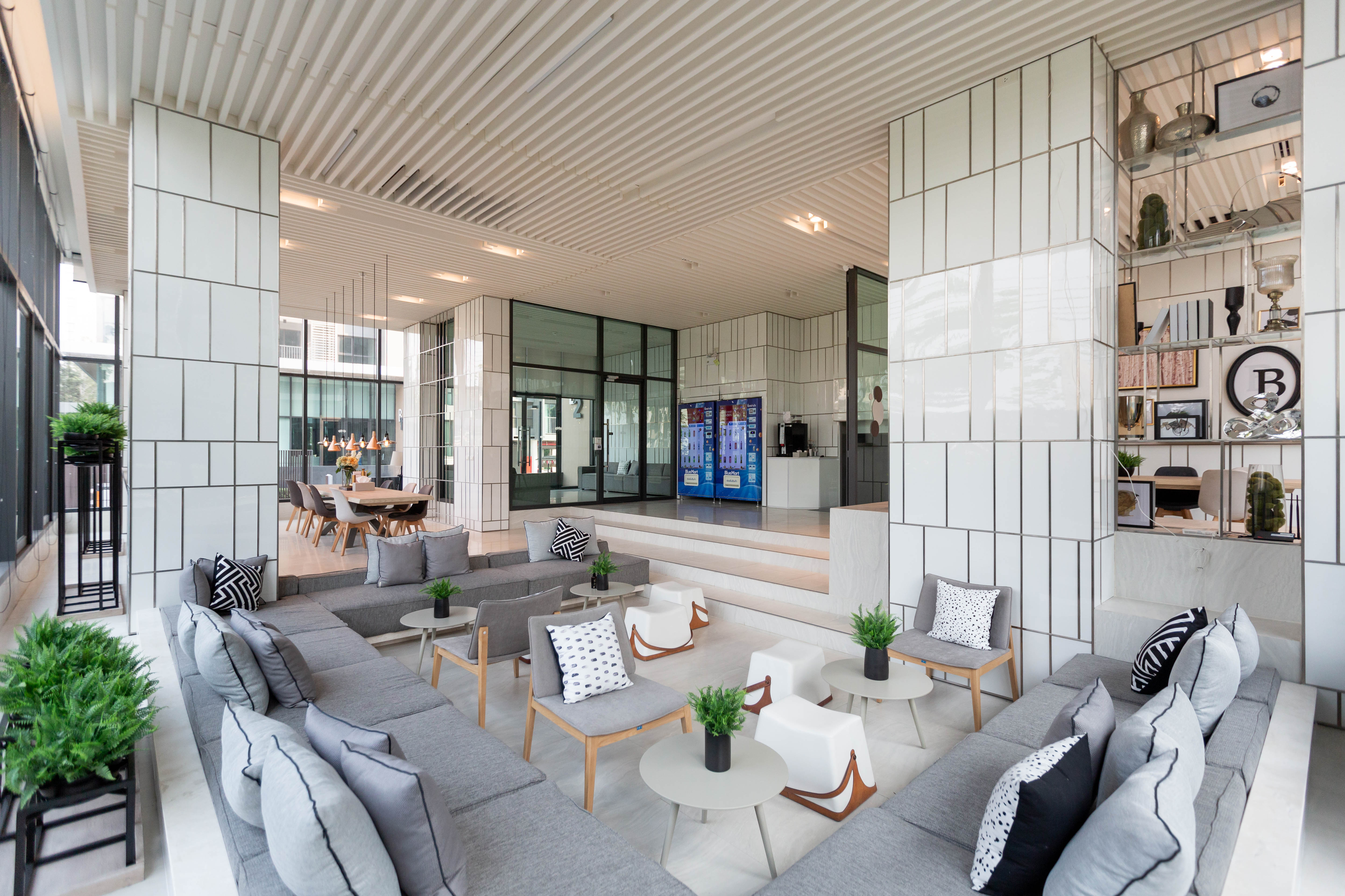 ซื้อบ้านใหม่...จำเป็นต้องย้ายชื่อเข้าทะเบียนบ้านหรือไม่