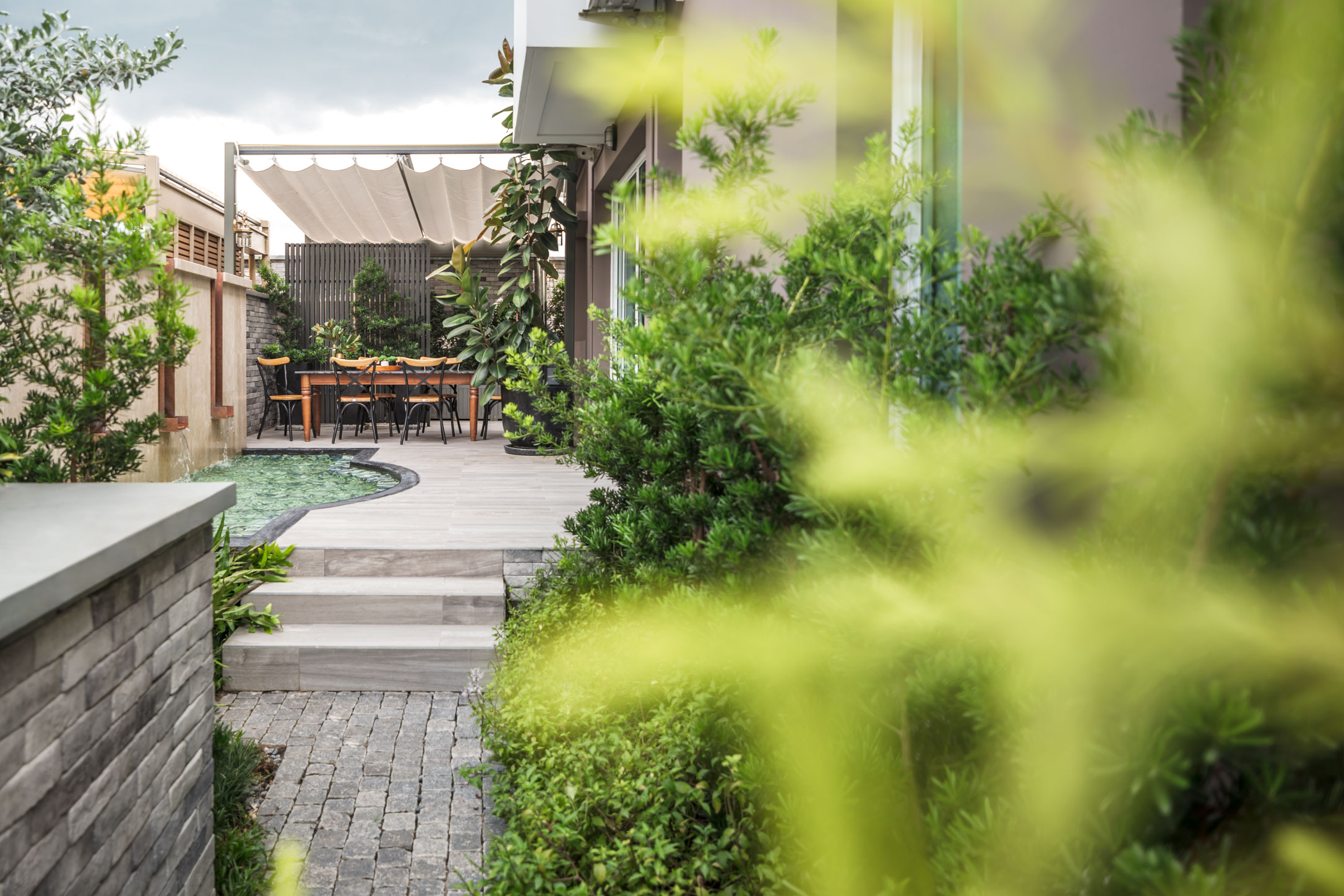 ไอเดียทำพื้นที่แคบๆ...ให้เป็นมุมพักผ่อนหย่อนใจ